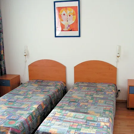 Lira Sto Apartments Pomorie Exterior photo