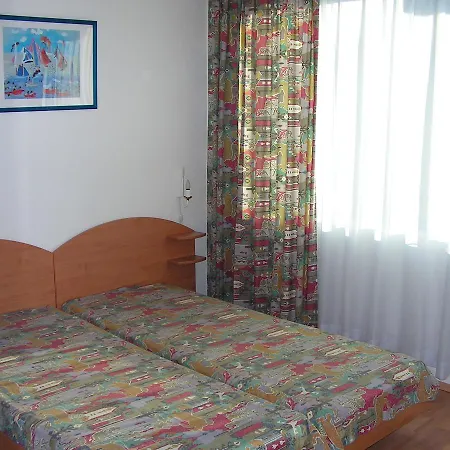 Lira Sto Apartments Pomorie Exterior photo